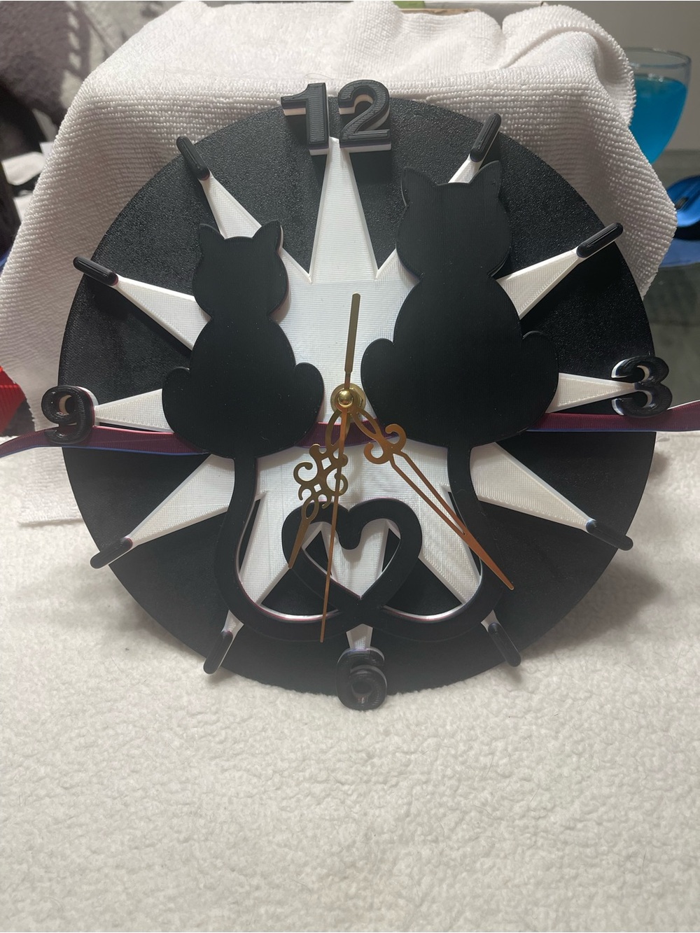 Black & White Cat Silhouette Wall Clock - Home Wall Decor